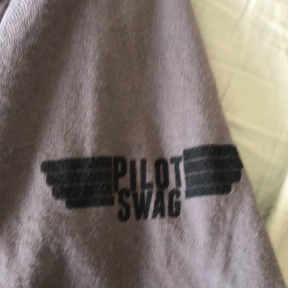 Gray short sleeve pilot swag - Picture 2 of 4